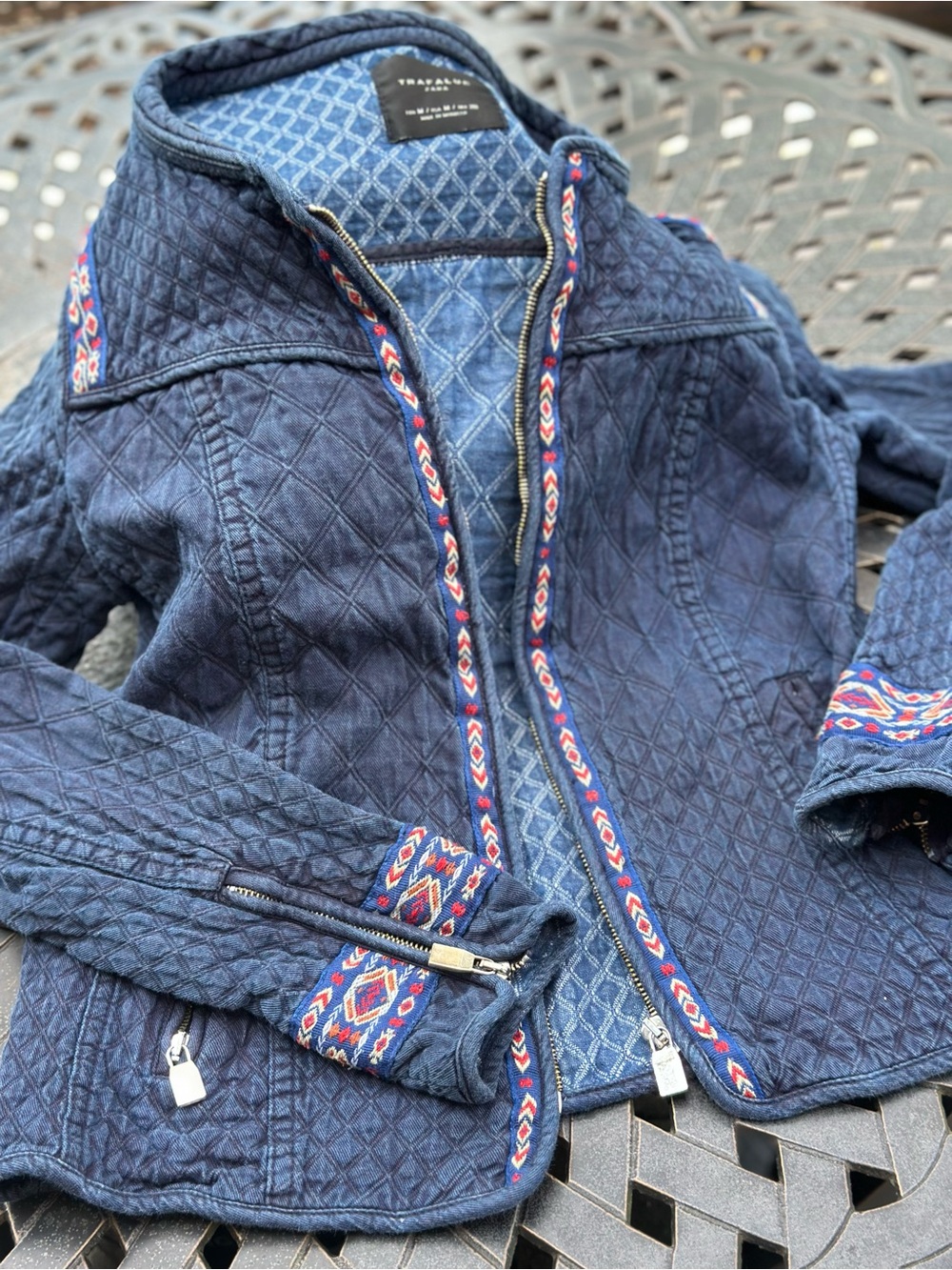 Zara Trafaluc Blue Embroidered Quilted Jacket Size Medium